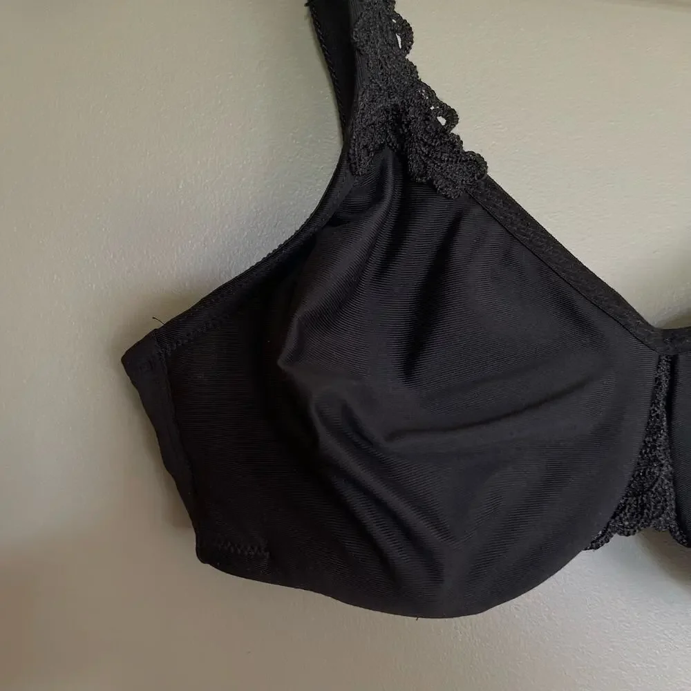 Wacoal Bodysuede Ultra Full Figure Seamless Underwire Bra Black Sz 34C Smoothing